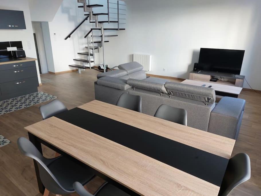 Appartement Moderne Hyper Centre Ville 4 Chambres Auray Exteriér fotografie